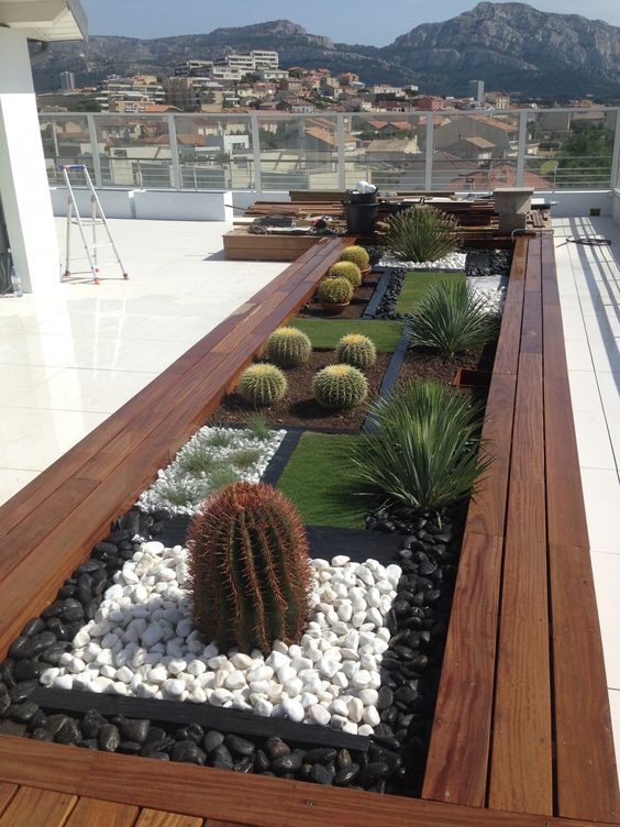 modern-kaktuszkert-balkonon